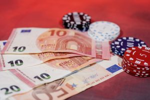 Il Regime Fiscale del Gioco in Italia: Un’Analisi Normativa per Operatori e Giocatori
