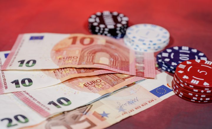Il Regime Fiscale del Gioco in Italia: Un’Analisi Normativa per Operatori e Giocatori
